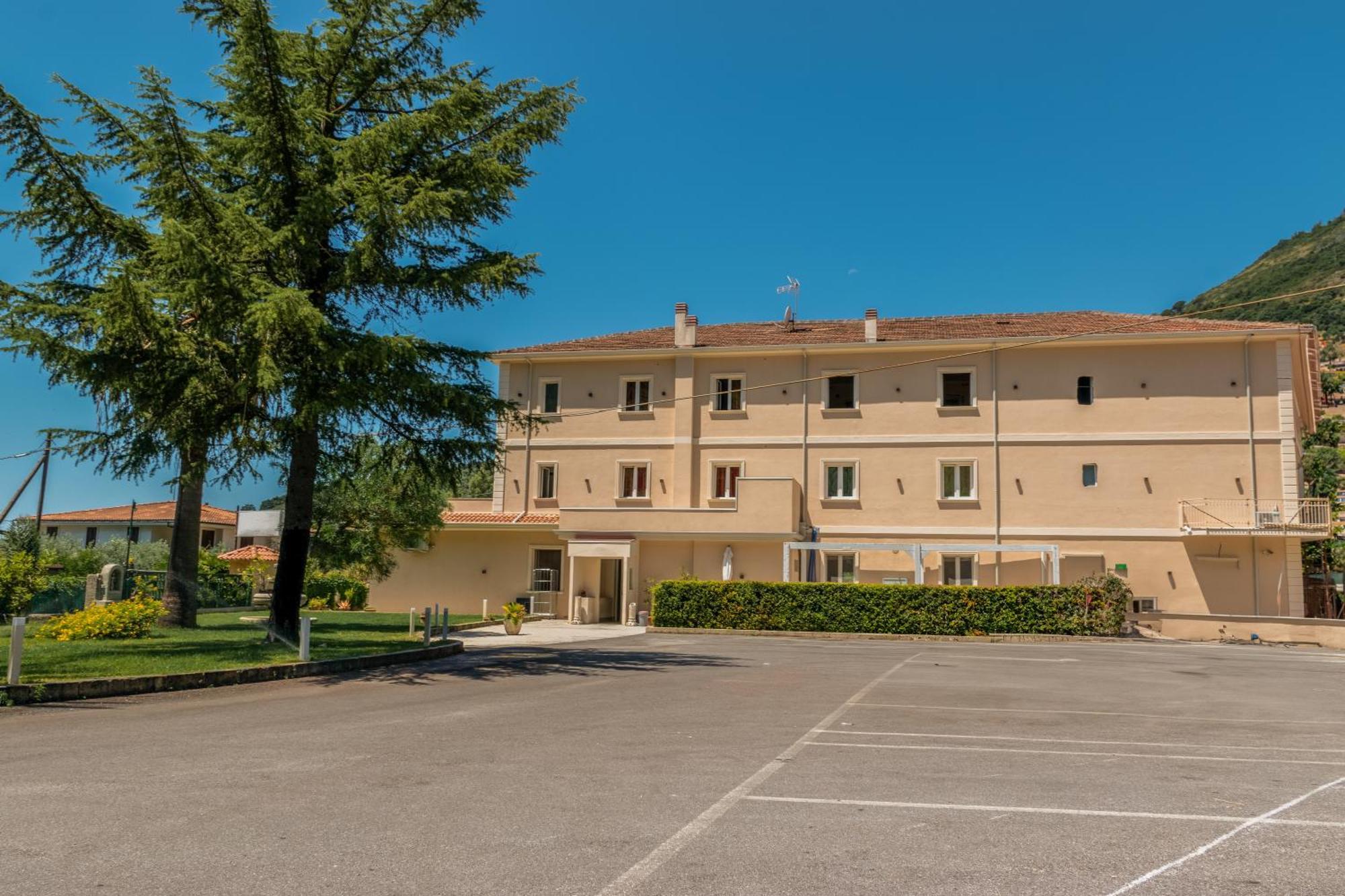 Hotel Ristorante La Mimosa لاميزيا تيرمي المظهر الخارجي الصورة