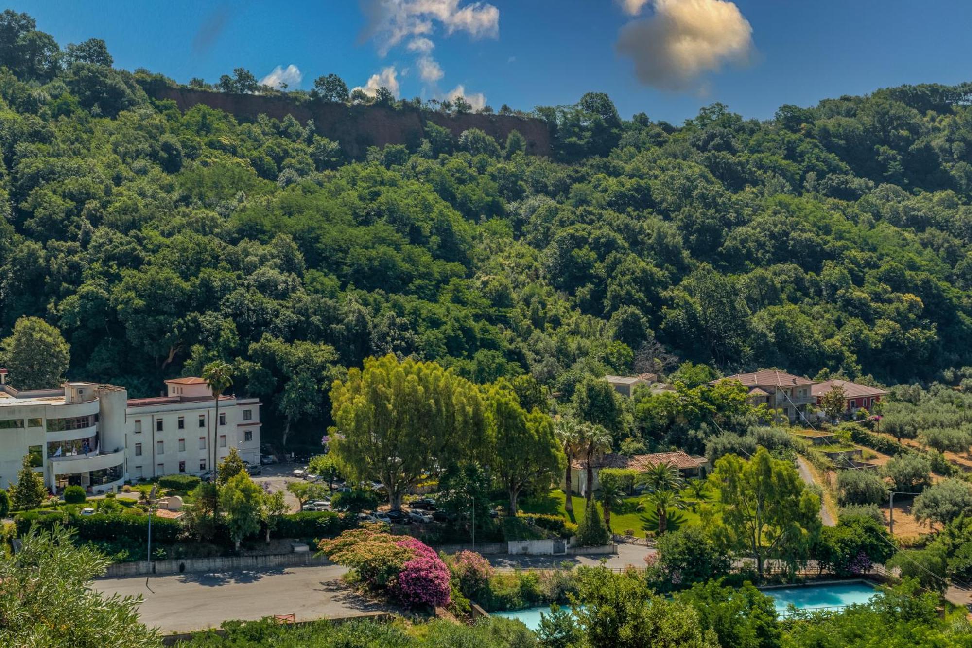 Hotel Ristorante La Mimosa لاميزيا تيرمي المظهر الخارجي الصورة